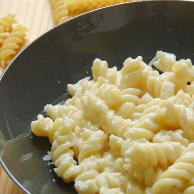 FUSILLI L Sauce FROMAGE FUSILLI L Sauce FROMAGE - PAUSE DEJ'LICE - VILLENEUVE DASCQ